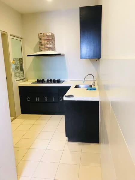 Servis Apartment untuk Disewa di Pacific Place - Chris Chew - Kitchen - PropertyGuru.com.my