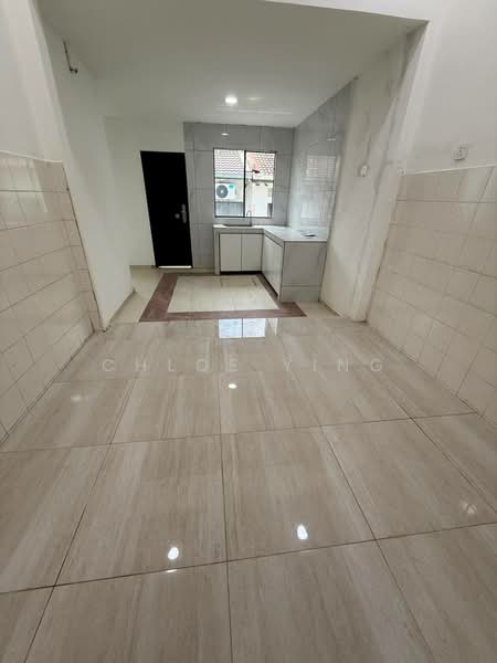 1-storey Terraced House for Sale in Johor Bahru (Johor) - Chloe Ying - Kitchen - PropertyGuru.com.my