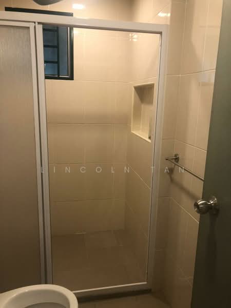 Servis Apartment untuk Disewa di OUG Parklane - Lincoln Tan - Bathroom - PropertyGuru.com.my