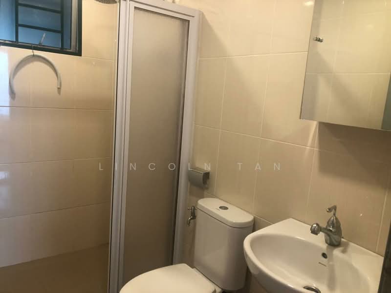Servis Apartment untuk Disewa di OUG Parklane - Lincoln Tan - Bathroom - PropertyGuru.com.my