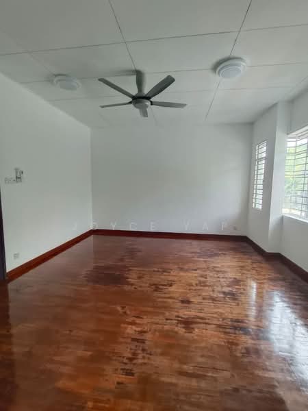Rumah Teres 2 Tingkat untuk Disewa di Kota Kemuning (Shah Alam) - Joyce Yap - Living Room - PropertyGuru.com.my