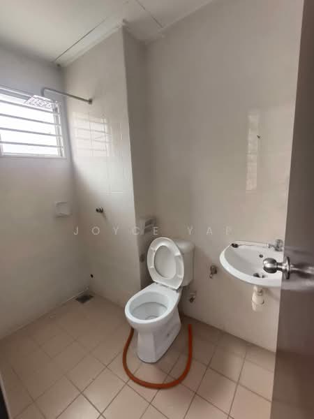 Rumah Teres 2 Tingkat untuk Disewa di Kota Kemuning (Shah Alam) - Joyce Yap - Bathroom - PropertyGuru.com.my