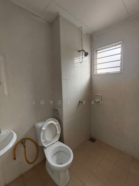 Rumah Teres 2 Tingkat untuk Disewa di Kota Kemuning (Shah Alam) - Joyce Yap - Bathroom - PropertyGuru.com.my