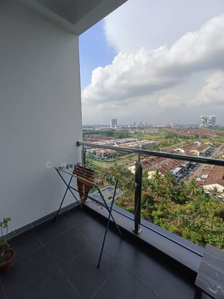 Service Residence for Rent at D'Inspire Residence (Inspira Bestari) - Chloe Ying - Balcony - PropertyGuru.com.my