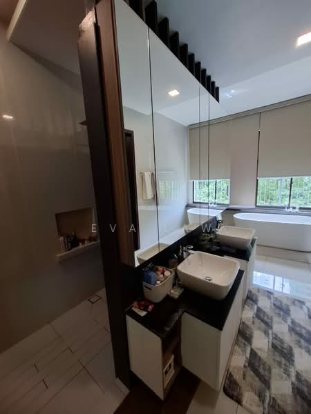Bungalow for Sale in Subang Heights East (Subang Jaya) - Eva Law - Bathroom - PropertyGuru.com.my