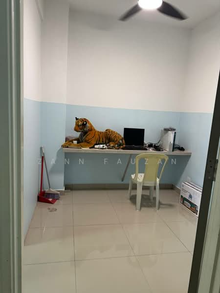 Rumah Teres untuk Dijual di Rawang (Selangor) - Zann Fauzan - Study - PropertyGuru.com.my