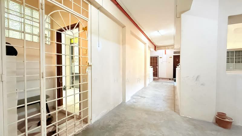 Condominium for Sale at Elaeis 2 - Syukor Hartanah - Corridor - PropertyGuru.com.my