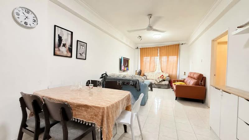 Condominium for Sale at Elaeis 2 - Syukor Hartanah - Living Room - PropertyGuru.com.my
