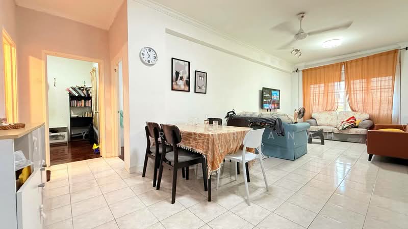 Condominium for Sale at Elaeis 2 - Syukor Hartanah - Living Room - PropertyGuru.com.my