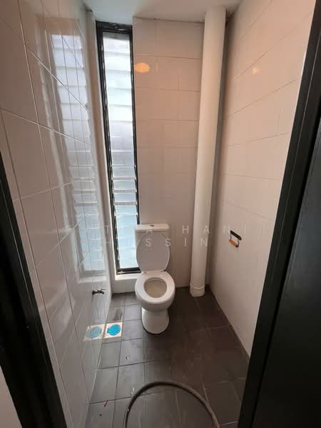 Kilang untuk Disewa di Shah Alam (Selangor) - Fatma Hani Hussin - Bathroom - PropertyGuru.com.my