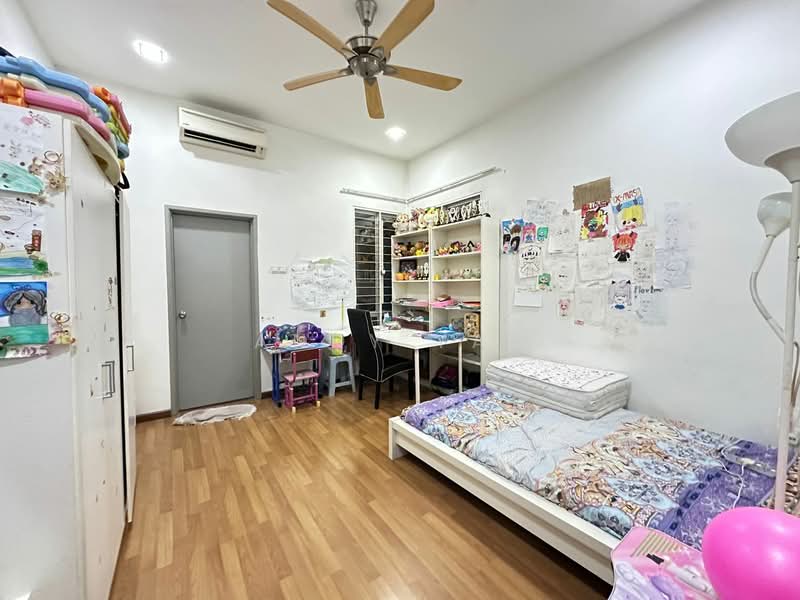 Semi-Detached House for Sale in Anggun 2 Residence (Rawang) - Andy Yap - Bedroom - PropertyGuru.com.my