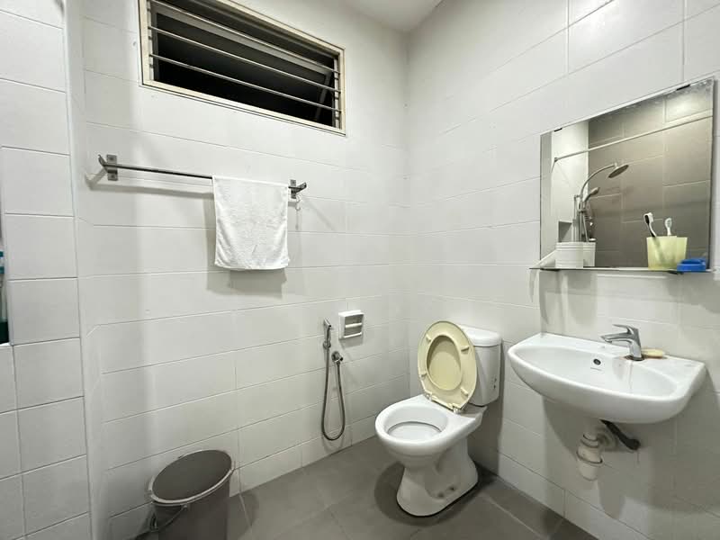 Semi-Detached House for Sale in Anggun 2 Residence (Rawang) - Andy Yap - Bathroom - PropertyGuru.com.my