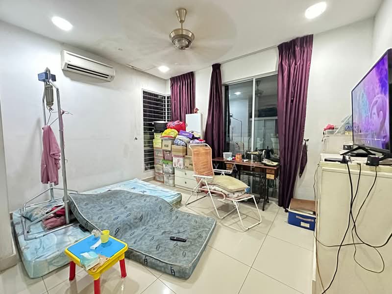 Semi-Detached House for Sale in Anggun 2 Residence (Rawang) - Andy Yap - Bedroom - PropertyGuru.com.my