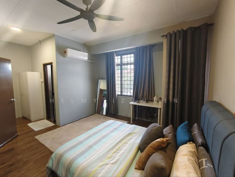 2-storey Terraced House for Sale in Taman Puncak Jalil (Seri Kembangan) - HELMY IZZUDIN - Bedroom - PropertyGuru.com.my