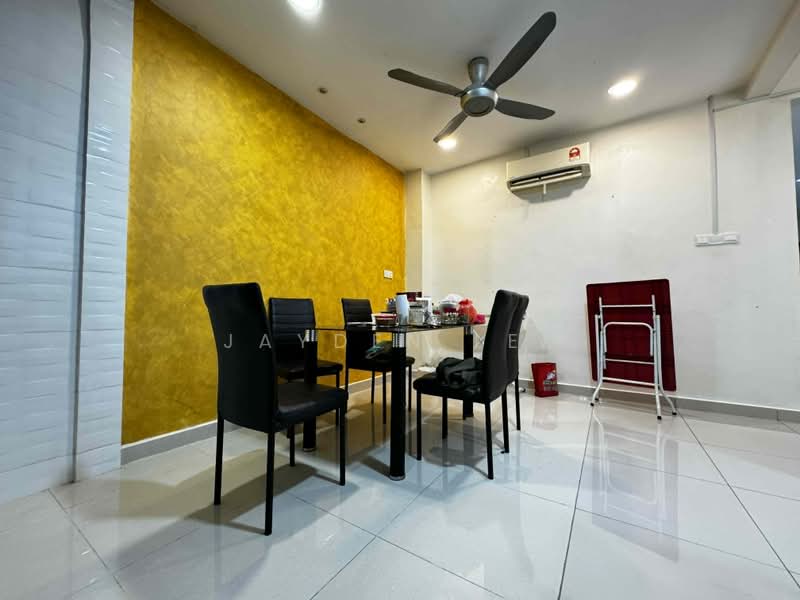 2-storey Terraced House for Sale in Pusat Bandar Puchong (Puchong) - Jayden Lee - Dining Room - PropertyGuru.com.my