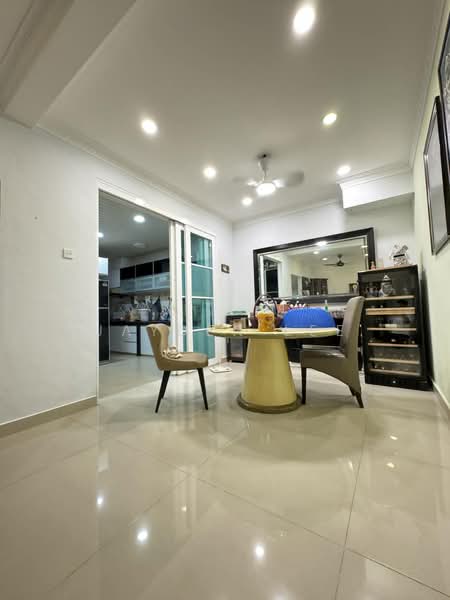 2-storey Terraced House for Sale in Pusat Bandar Puchong (Puchong) - Jayden Lee - Dining Room - PropertyGuru.com.my