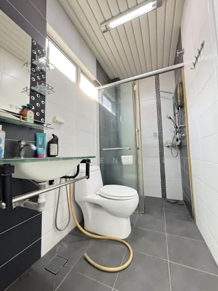 2-storey Terraced House for Sale in Pusat Bandar Puchong (Puchong) - Jayden Lee - Bathroom - PropertyGuru.com.my