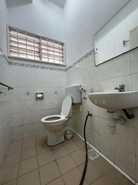 2-storey Terraced House for Sale in Pusat Bandar Puchong (Puchong) - Jayden Lee - Bathroom - PropertyGuru.com.my