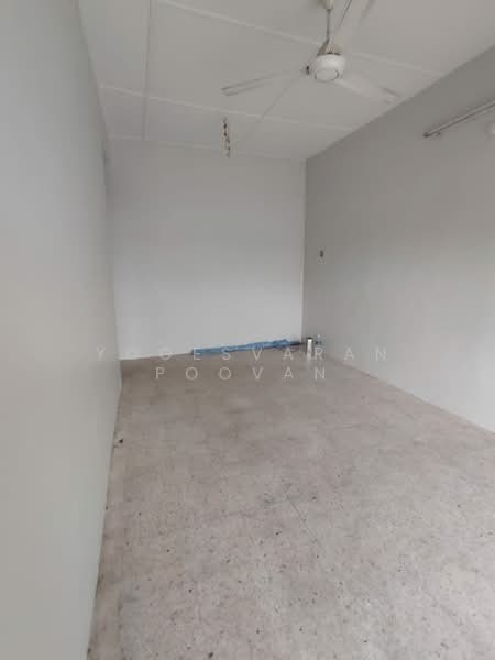 Terraced House for Sale in Shah Alam (Selangor) - Yogesvaran Poovan - Interior - PropertyGuru.com.my