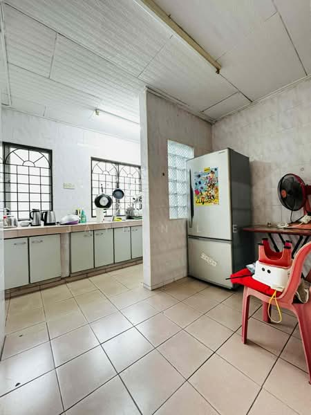 2-storey Terraced House for Sale in Pusat Bandar Puchong (Puchong) - Jayden Lee - Kitchen - PropertyGuru.com.my