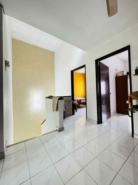 2-storey Terraced House for Sale in Pusat Bandar Puchong (Puchong) - Jayden Lee - Corridor - PropertyGuru.com.my