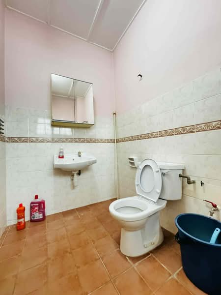 2-storey Terraced House for Sale in Pusat Bandar Puchong (Puchong) - Jayden Lee - Bathroom - PropertyGuru.com.my