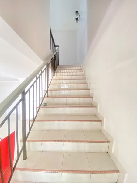 Rumah Berkembar untuk Dijual di Kampung Batu Belah (Klang) - Jackson Lee - Interior - PropertyGuru.com.my