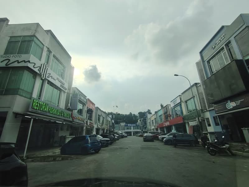 Shop for Sale in Taman Equine (Seri Kembangan) - Arnica Low - PropertyGuru.com.my