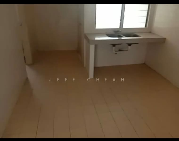 Rumah Teres 2 Tingkat untuk Dijual di Mahkota Cheras (Cheras) - Jeff Cheah - Kitchen - PropertyGuru.com.my