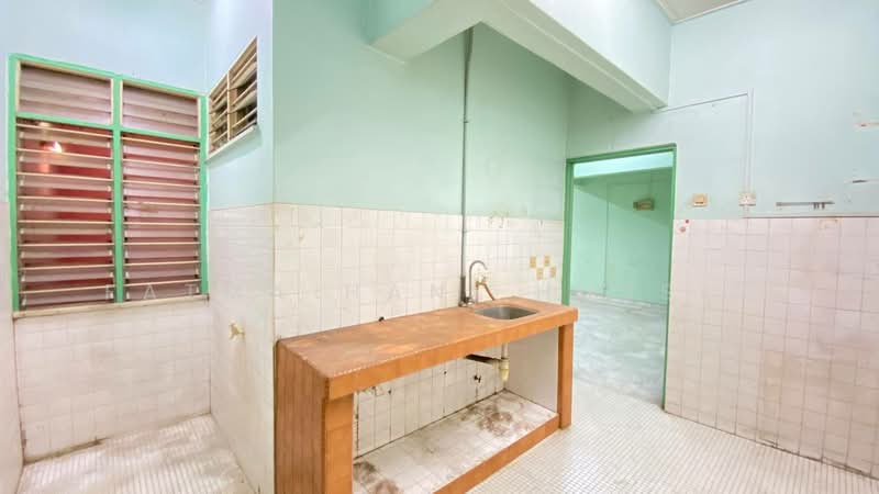 Apartment for Sale at Kuchai Entrepreneurs Park - Fatma Hani Hussin - Kitchen - PropertyGuru.com.my