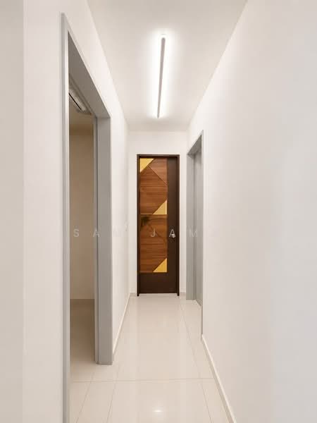 Service Residence for Rent at Kenwingston Platz - Sam Jamal - Corridor - PropertyGuru.com.my