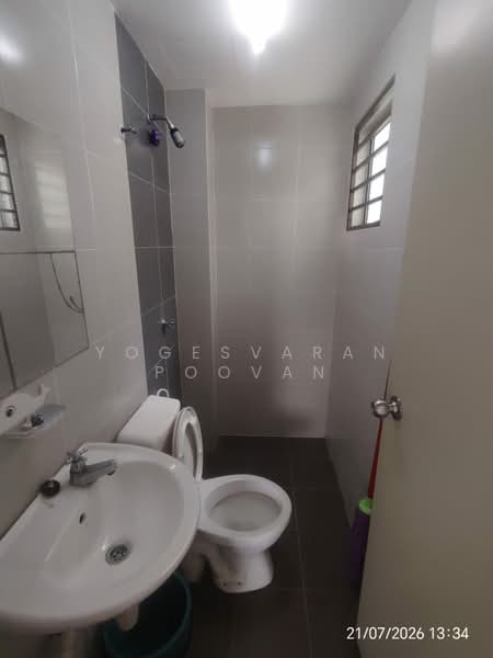 Pangsapuri untuk Dijual di Pangsapuri Mampu Milik (Pangsapuri Serai Wangi) - Yogesvaran Poovan - PropertyGuru.com.my