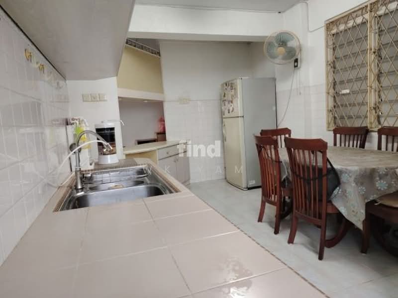 Pangsapuri untuk Disewa di Greenlane Heights Block A - WK Yam - Kitchen - PropertyGuru.com.my