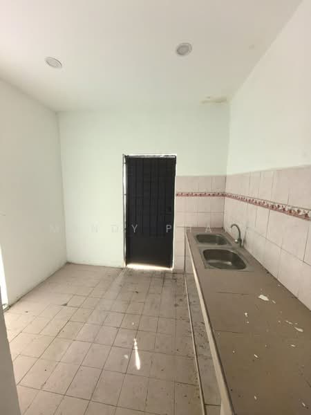 Terraced House for Sale in Kampar (Perak) - Mandy Phang - Kitchen - PropertyGuru.com.my