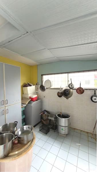 2-storey Terraced House for Sale in Taman Palm Grove (Klang) - Kings Soe - Kitchen - PropertyGuru.com.my