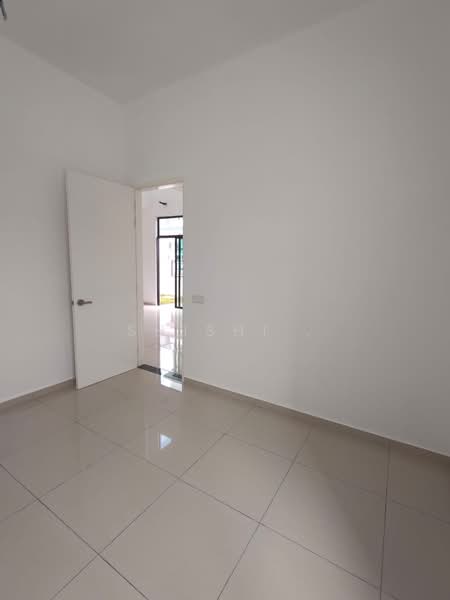 Rumah Berkembar untuk Dijual di Setia Eco Gardens (Gelang Patah) - Shishi . - PropertyGuru.com.my