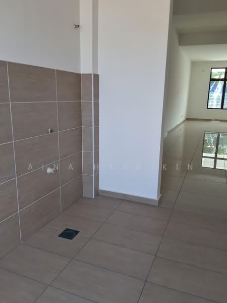 2-storey Terraced House for Sale in Taman Cheng Indah (Cheng) - Aina Hashikin - PropertyGuru.com.my