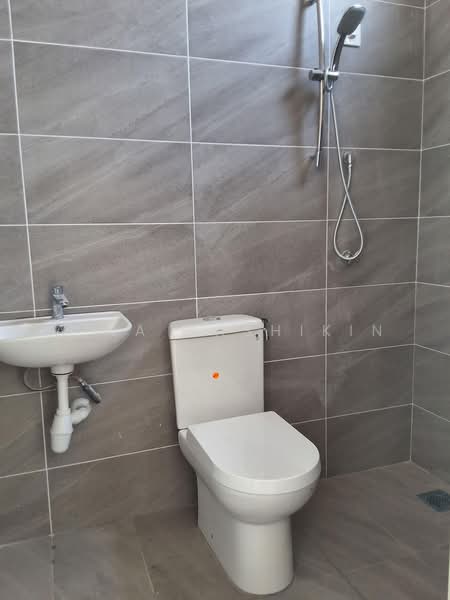 2-storey Terraced House for Sale in Taman Cheng Indah (Cheng) - Aina Hashikin - PropertyGuru.com.my