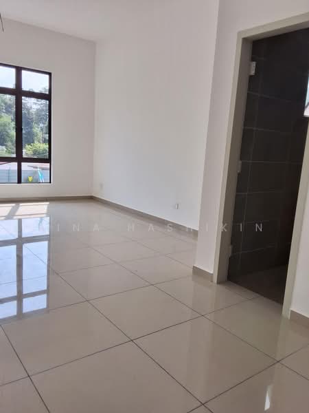 2-storey Terraced House for Sale in Taman Cheng Indah (Cheng) - Aina Hashikin - PropertyGuru.com.my
