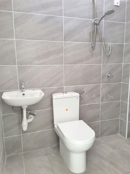2-storey Terraced House for Sale in Taman Cheng Indah (Cheng) - Aina Hashikin - PropertyGuru.com.my