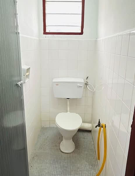 Shop / Office for Rent in Bukit Mertajam (Penang) - Angeline Tio - Bathroom - PropertyGuru.com.my