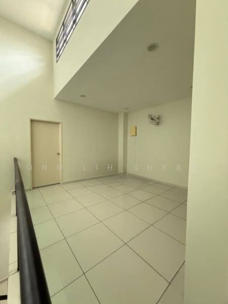 Rumah Teres 2-Tingkat untuk Dijual di Taman Dato' Chellam (Ulu Tiram) - Ong Lih Shyan - Interior - PropertyGuru.com.my