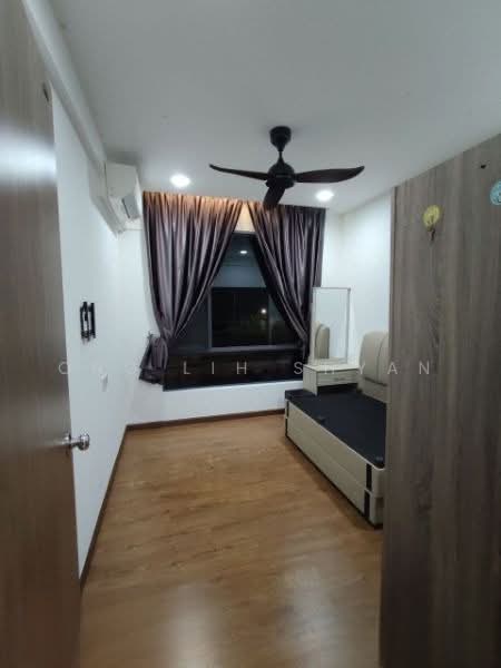 Kediaman Servis untuk Dijual di Country Garden Central Park - Ong Lih Shyan - Bedroom - PropertyGuru.com.my