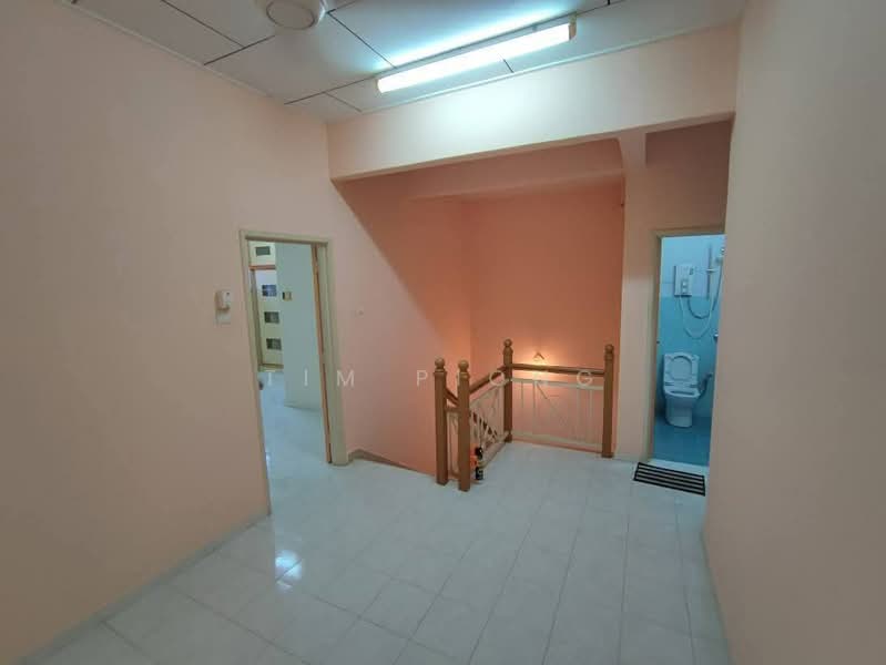 2-storey Terraced House for Sale in Taman Seri Jati (Batu Berendam) - Tim Piong - Interior - PropertyGuru.com.my