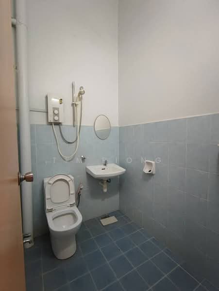 2-storey Terraced House for Sale in Taman Seri Jati (Batu Berendam) - Tim Piong - Bathroom - PropertyGuru.com.my