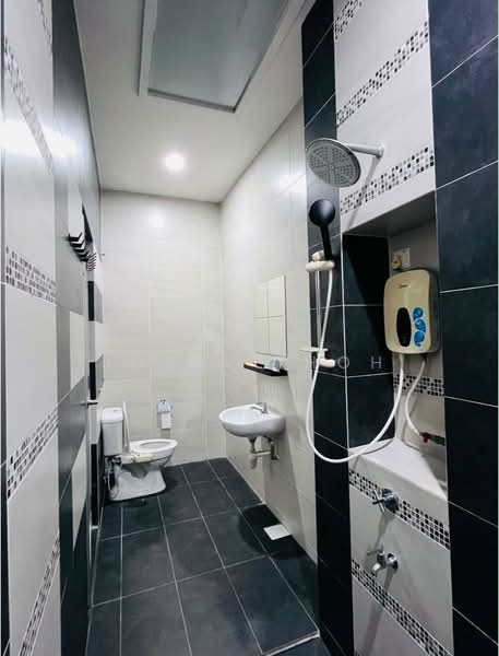 Condominium for Rent at The Seed Taman Sutera Utama - Jovia Thoh - Bathroom - PropertyGuru.com.my