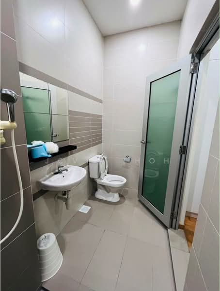 Condominium for Rent at The Seed Taman Sutera Utama - Jovia Thoh - Bathroom - PropertyGuru.com.my