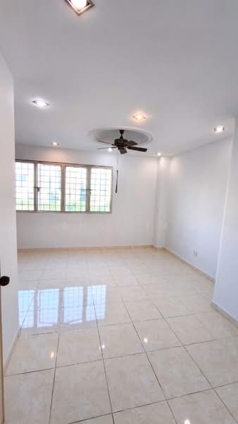 Condominium for Sale at Greenpark - Ann Lim - Living Room - PropertyGuru.com.my