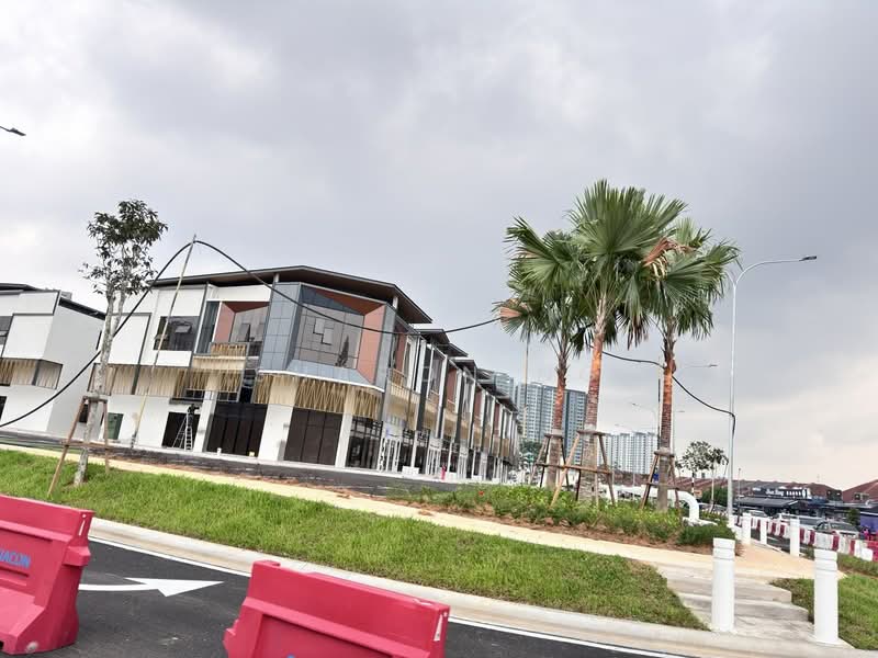 Kedai untuk Disewa di Bukit Indah (Iskandar Puteri (Nusajaya)) - Sharon Ng - Exterior - PropertyGuru.com.my