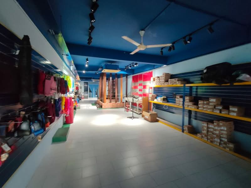 Shop / Office for Rent in Rawang (Selangor) - Tris Jong - Interior - PropertyGuru.com.my